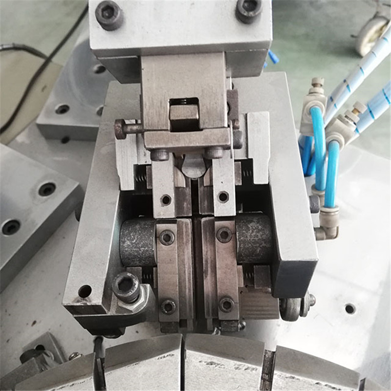 KYY Automatic Non-lock Hole Zipper Slider Puller Making Assembly Machine Factory