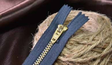 A Quick and Easy Guide to Electroplating in the Zipper Industry