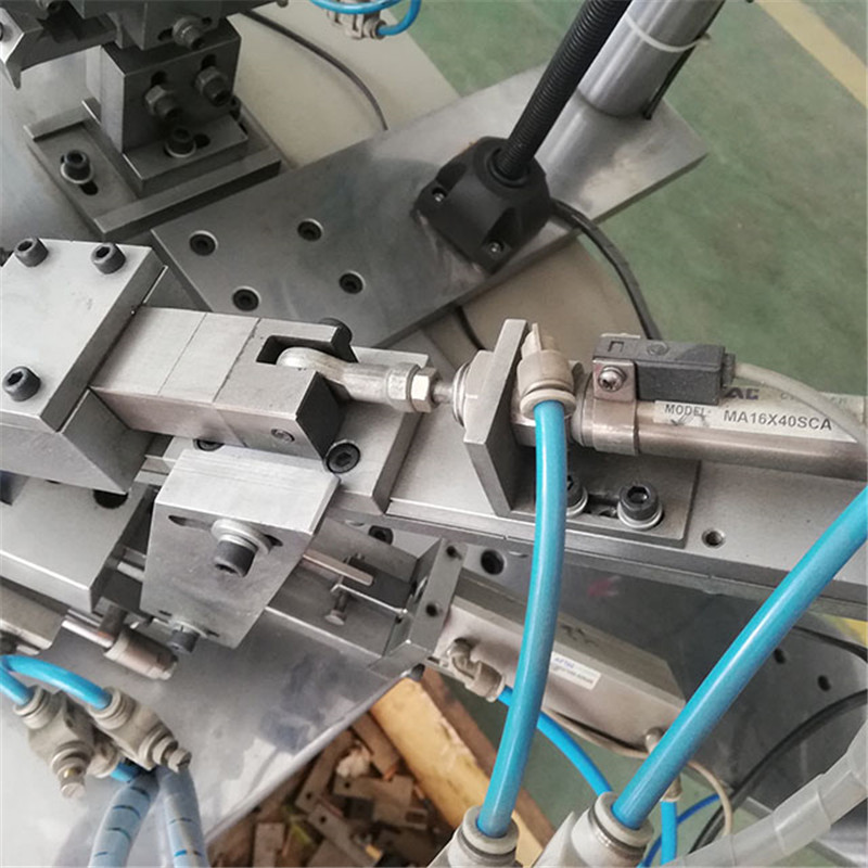 KYY Automatic Non-lock Hole Zipper Slider Puller Making Assembly Machine Factory