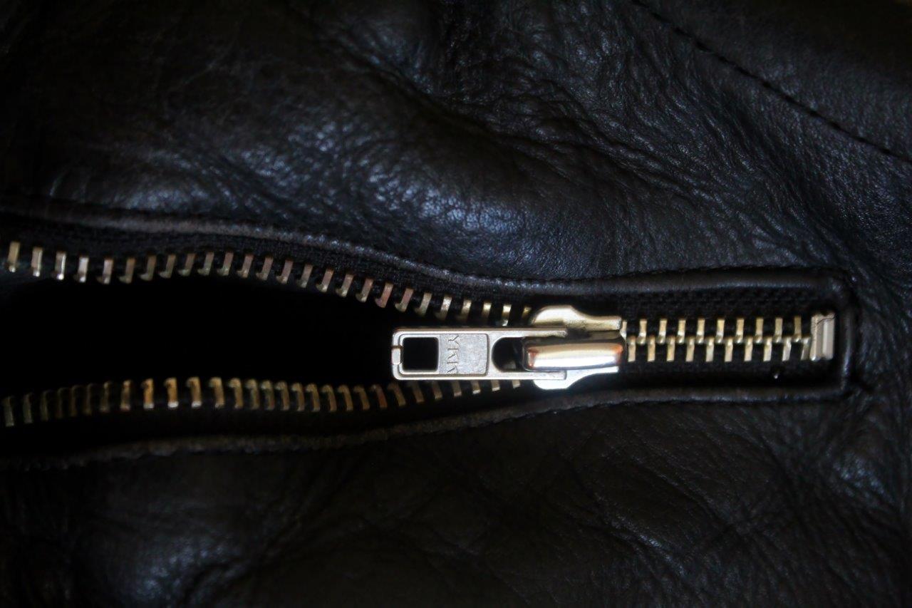 82-2 semi lock zipper slider